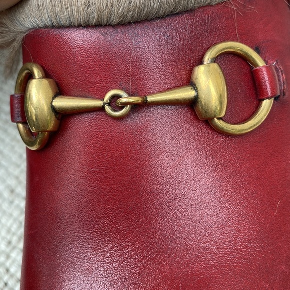 Gucci Amstel Horsebit red leather slingback accent round toe fur trim clogs - Picture 15 of 17